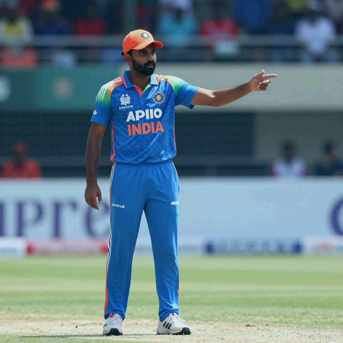 ফয়সালাবাদের ধীর পিচে শ্রীলঙ্কার প্রথম জয়: ছয় উইকেটের ব্যবধান আর দুই ইনিংসের ফাটল